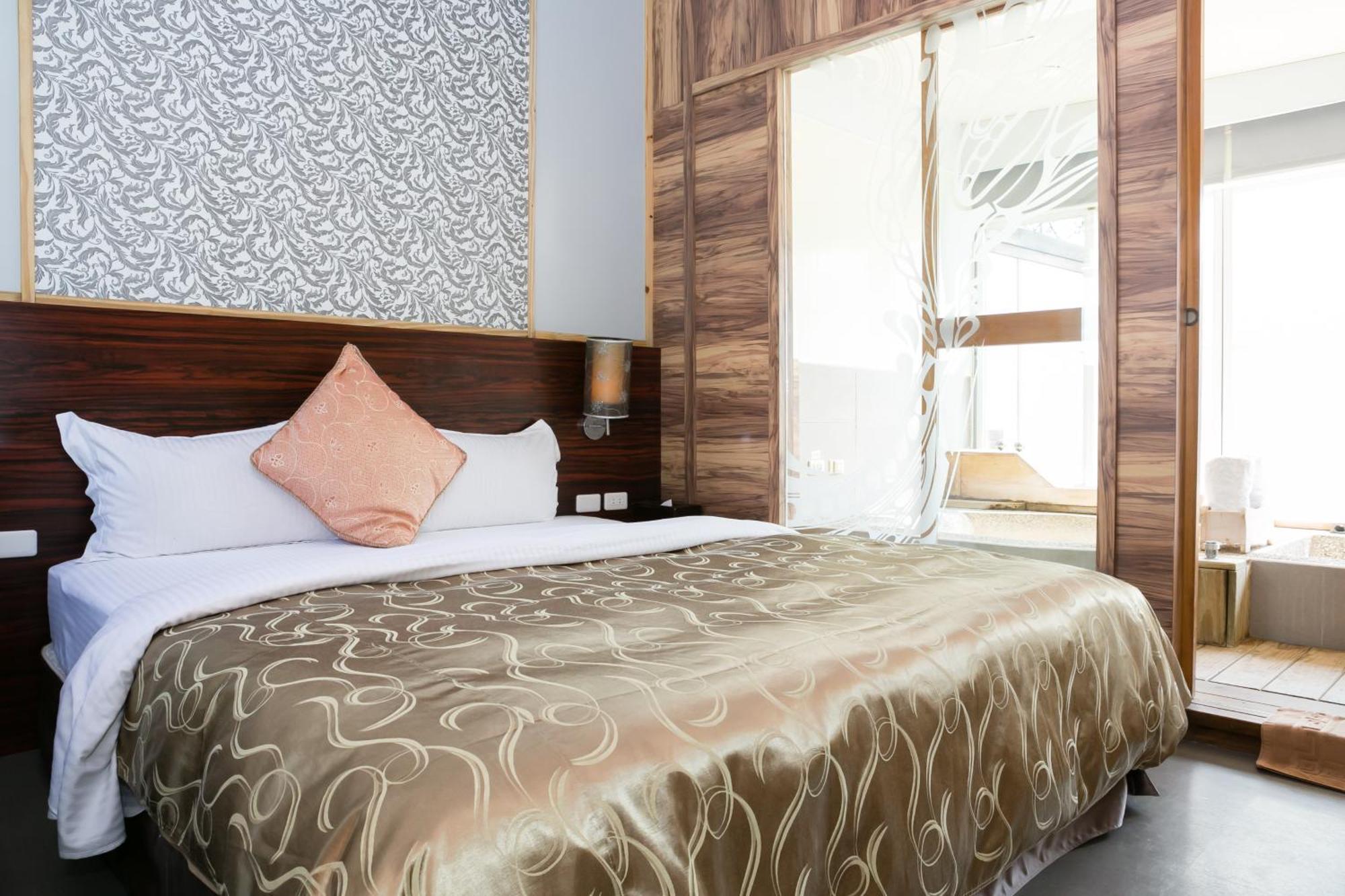 Grand Orchid Resort Villa Liugui Bilik gambar